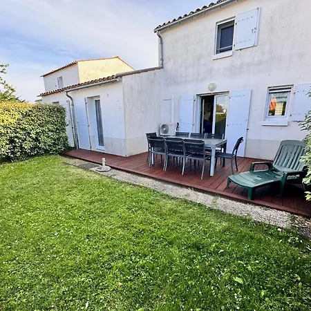 Holiday home Les Amareyeurs - Ile D'oleron - Maison Classee 3 Etoiles Avec Piscine - Clim - Velos Le Chateau-d'Oleron